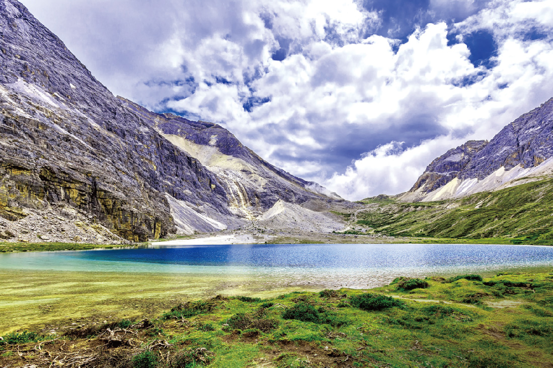 【四川】2026稻城亞丁．四姑娘山<font color="red">自由行</font>10日(登牛奶海)