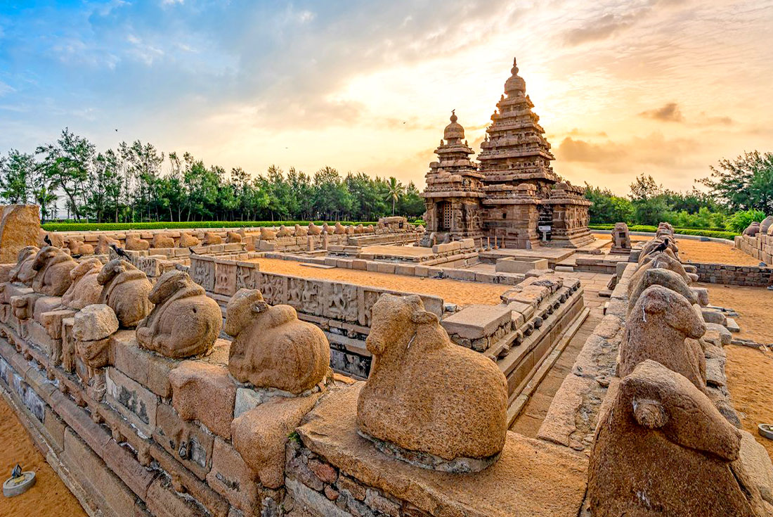 【 印度】南印度~千年神廟藝術．歷史王朝遺跡．科摩林角三海匯集奇景全覽17日